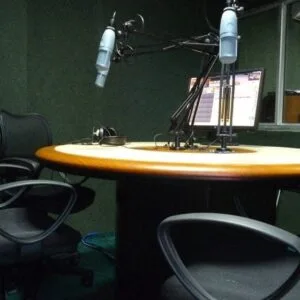 Complete-Analogue-Radio