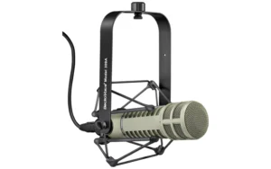 electro-voice-re20-presenter-microphone