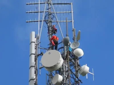 Broadcast-Equipment-FM-Transmitter-TV-Transmitter-Turnkey-studio-solution